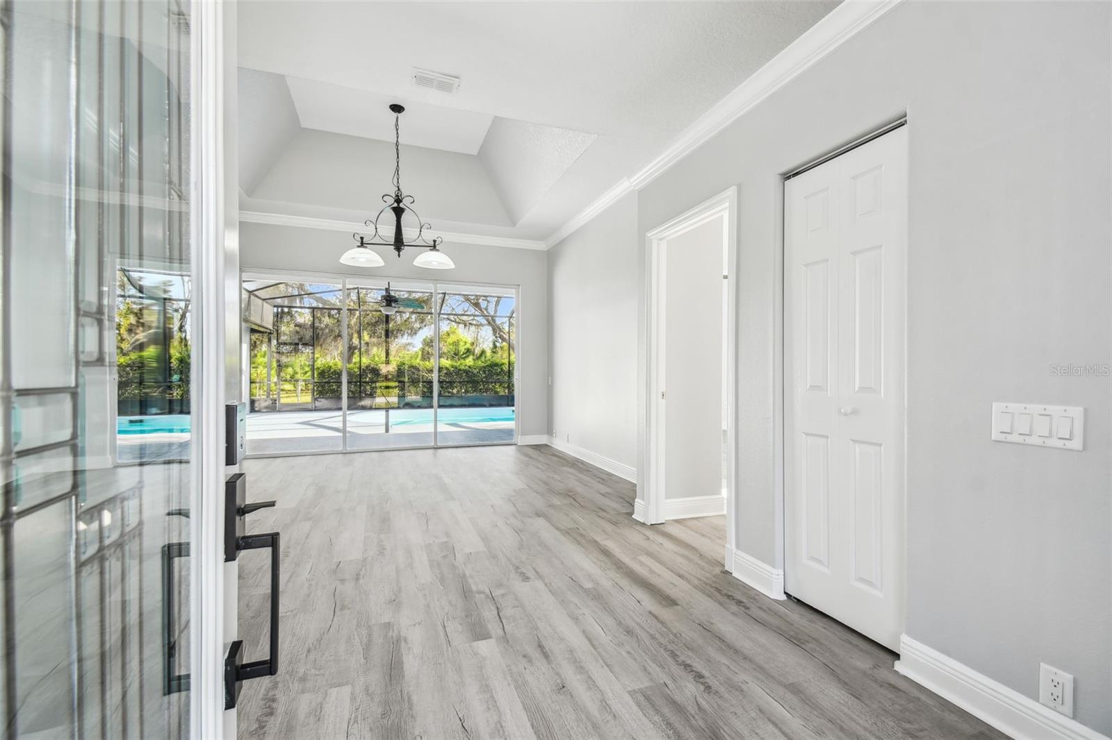 8818 POE DR — photo 4
