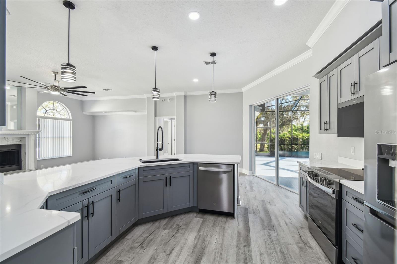 8818 POE DR — photo 32