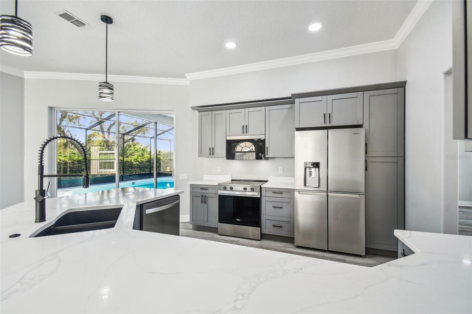 8818 POE DR — photo 36