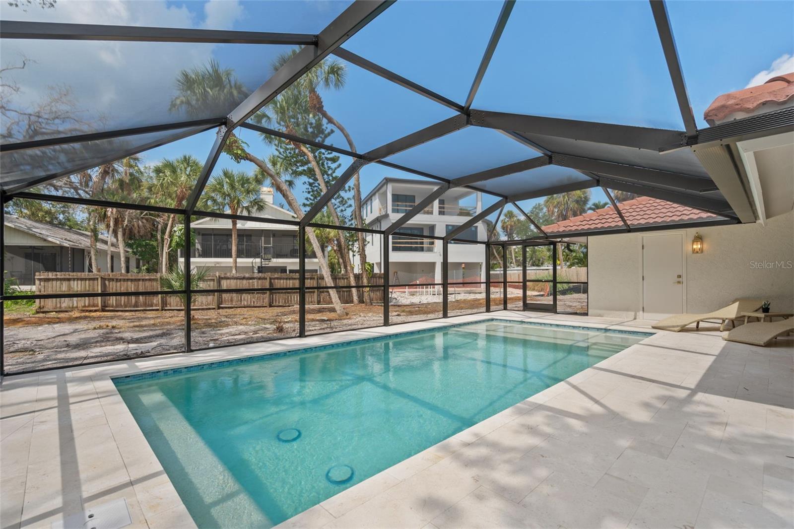670 VENICE LN — photo 85