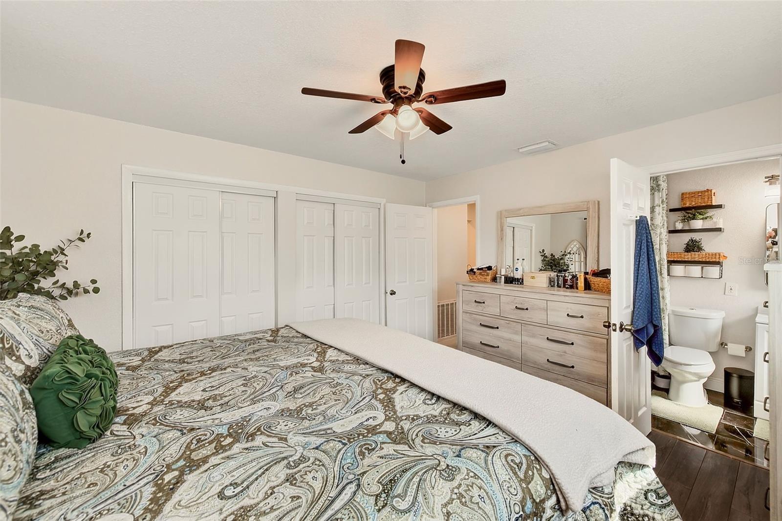 2165 CAMPUS DR — photo 15