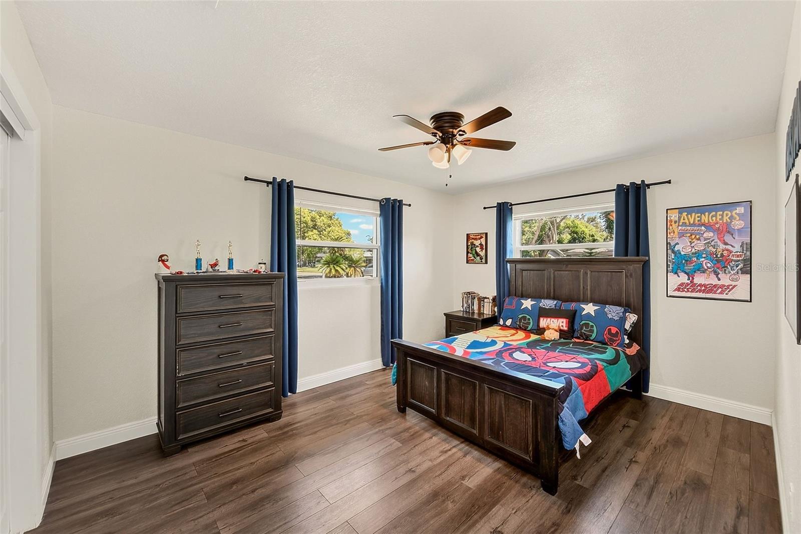 2165 CAMPUS DR — photo 21