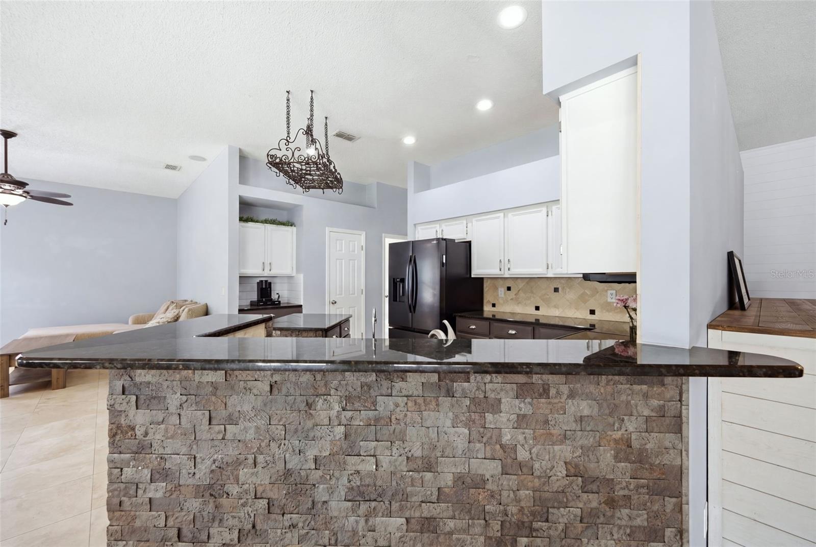 28707 RALEIGH PL — photo 10