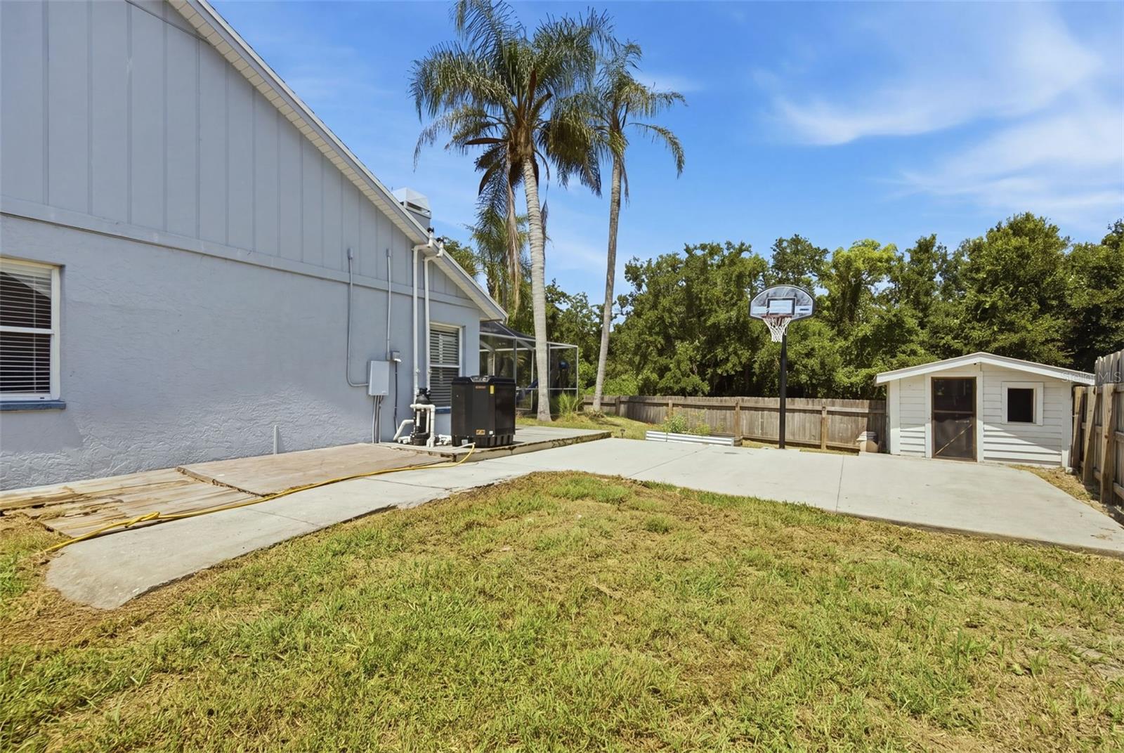 28707 RALEIGH PL — photo 35