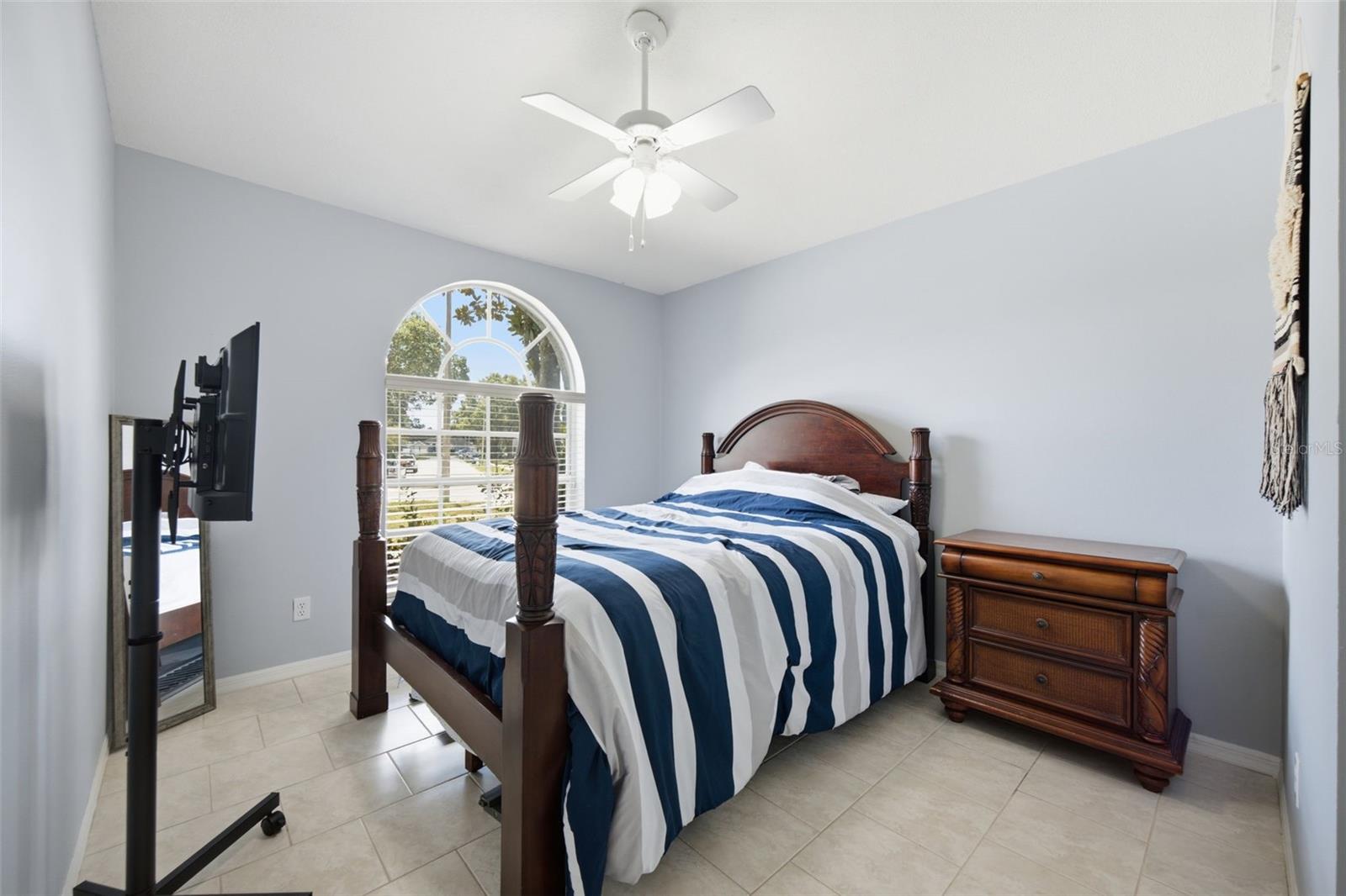 28707 RALEIGH PL — photo 24