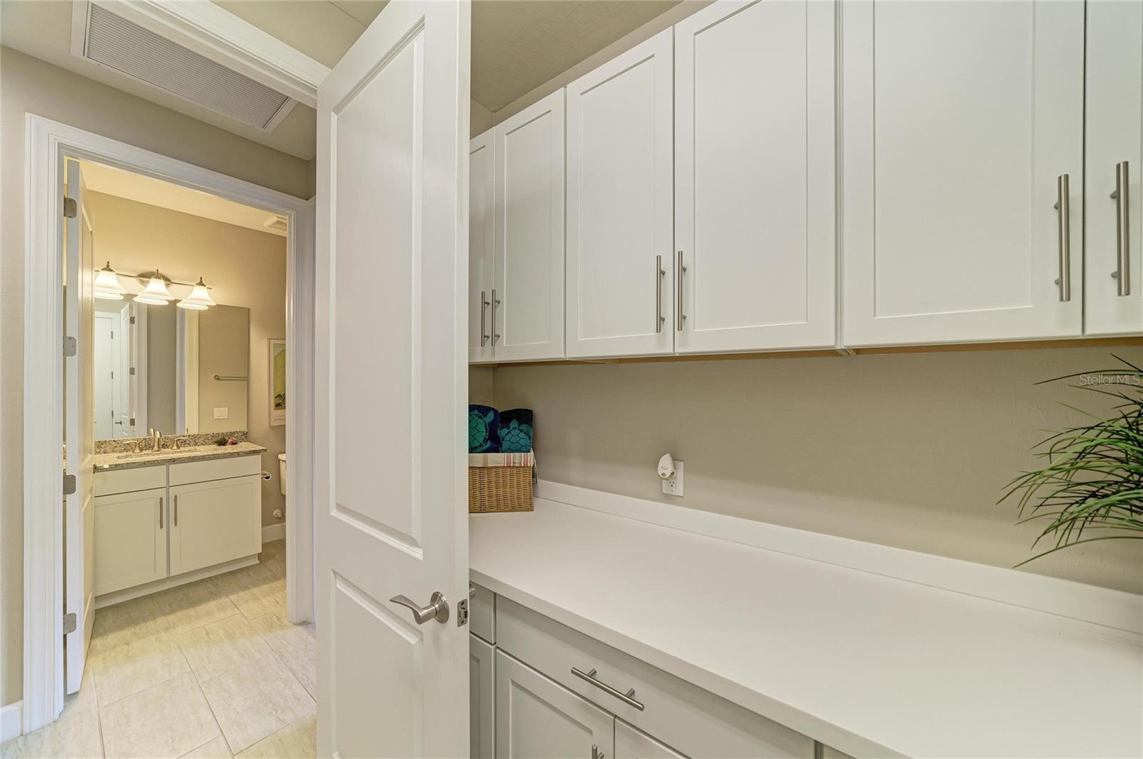 17226 SEAFORD WAY — photo 36