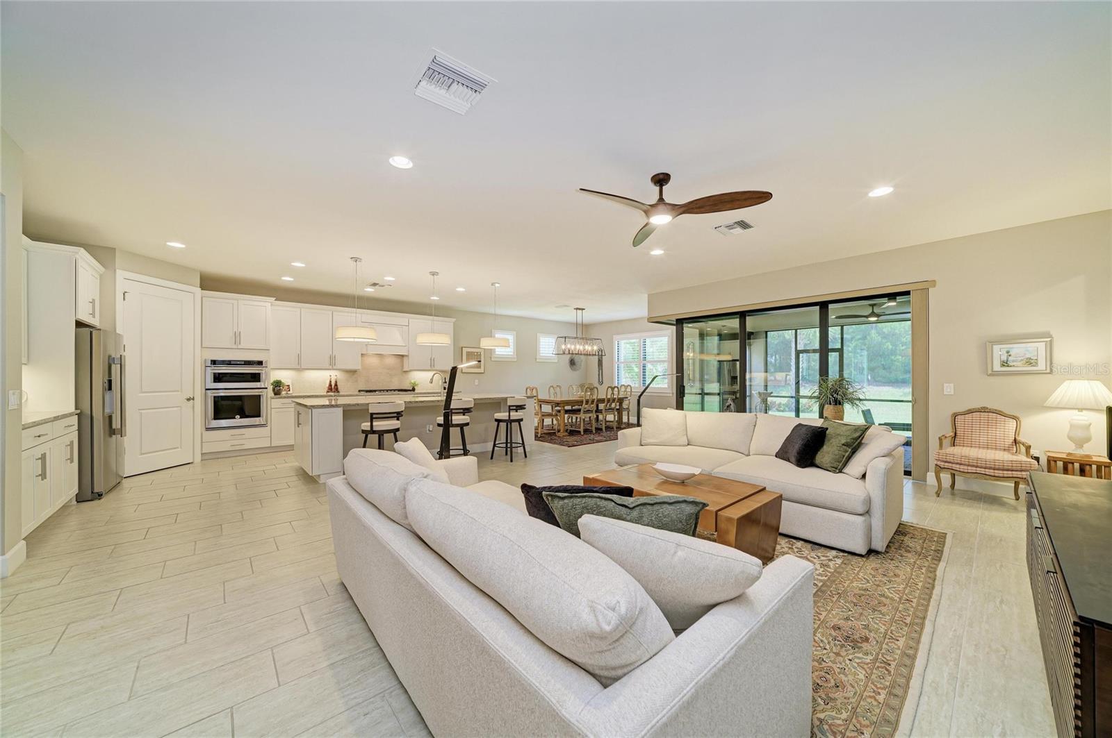 17226 SEAFORD WAY — photo 9