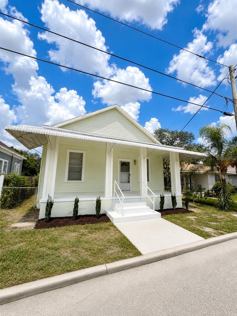 2908 BANZA ST — photo 4