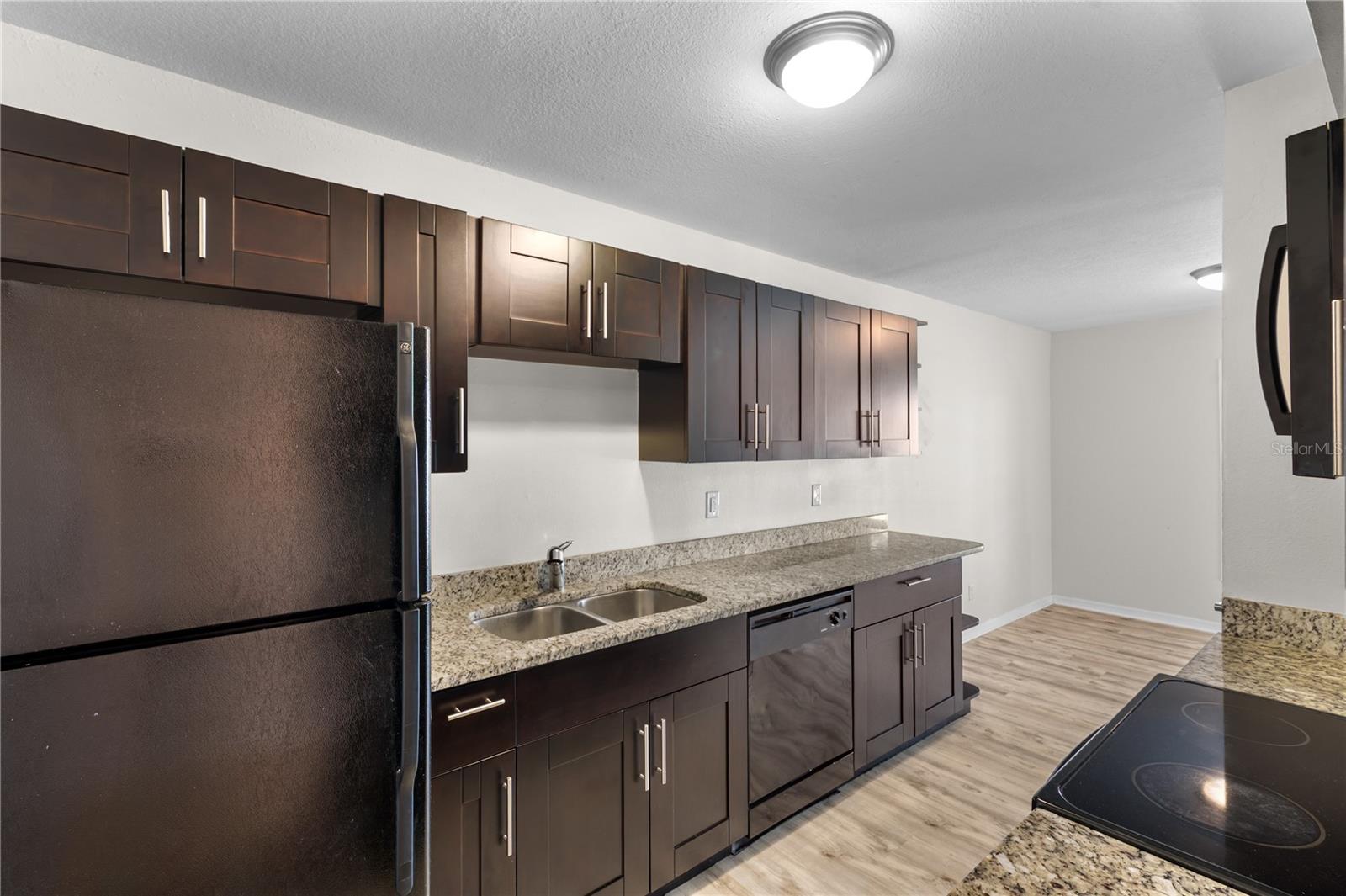 111 SEAHORSE DR SE #A — photo 9