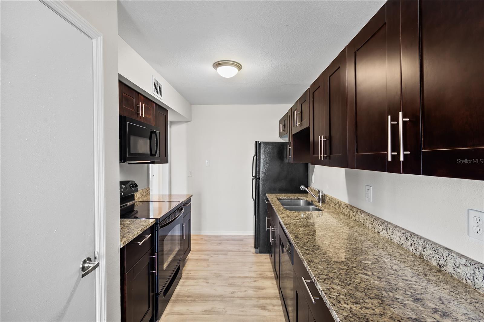111 SEAHORSE DR SE #A — photo 14