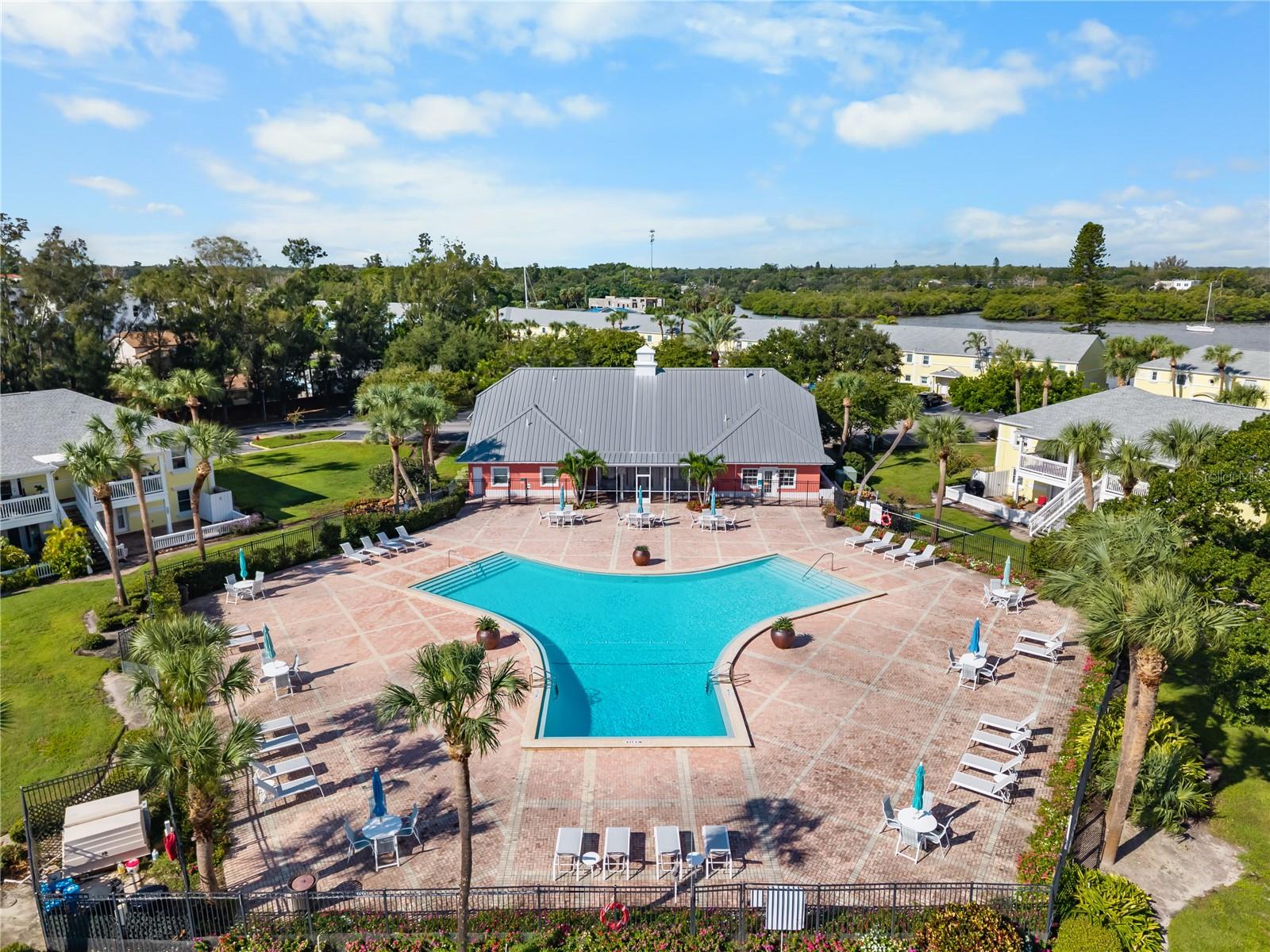 111 SEAHORSE DR SE #A — photo 48