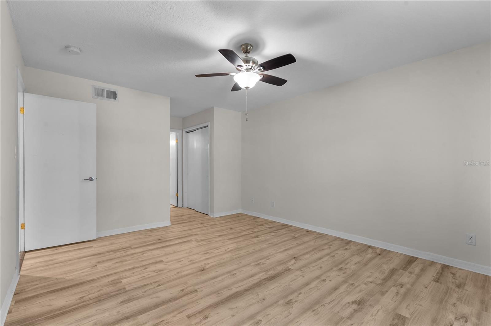 111 SEAHORSE DR SE #A — photo 20