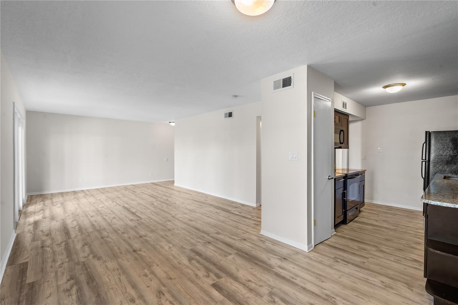 111 SEAHORSE DR SE #A — photo 4