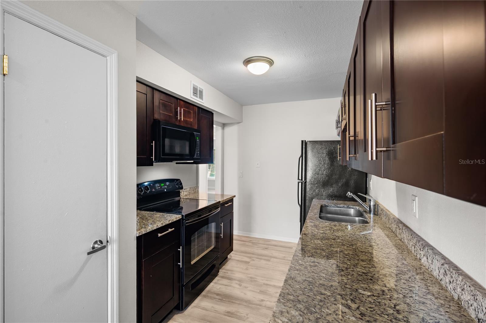 111 SEAHORSE DR SE #A — photo 10