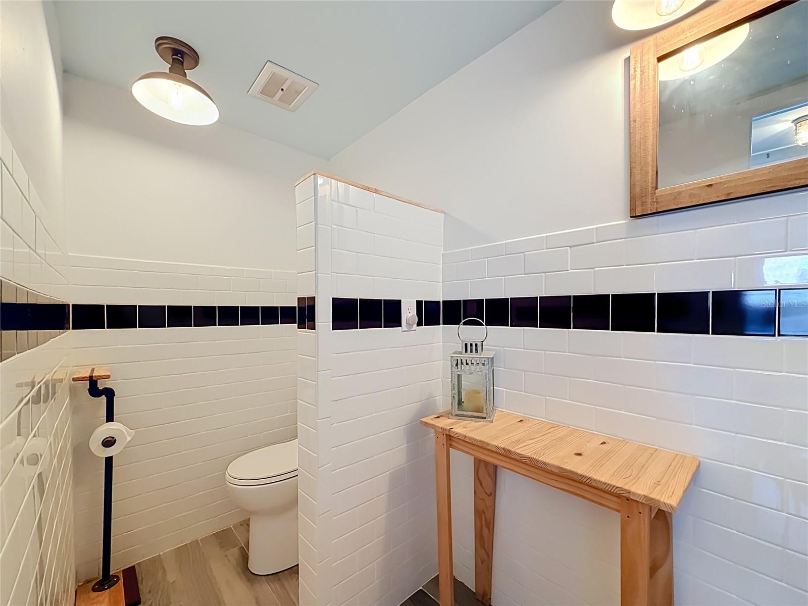 602 MINDY DR — photo 19