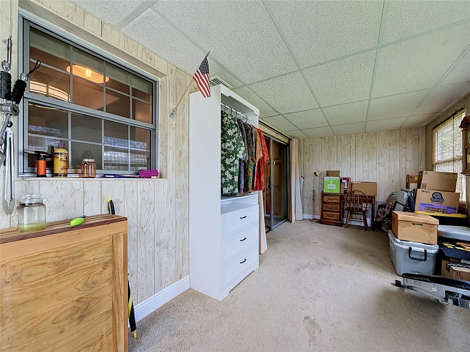 602 MINDY DR — photo 29