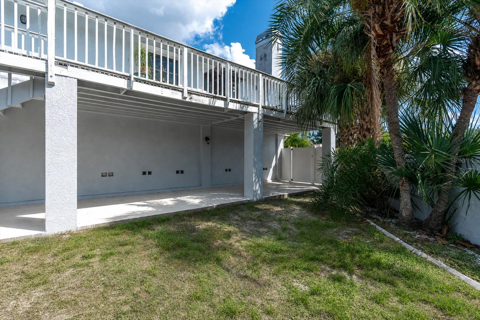 6501 MOCKINGBIRD WAY S — photo 44