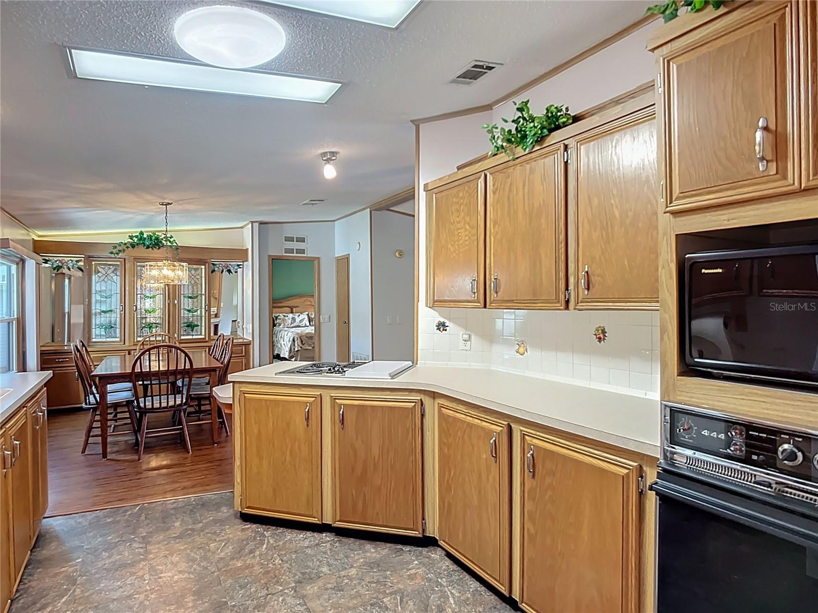 89 WHIPPORWILL CT — photo 5
