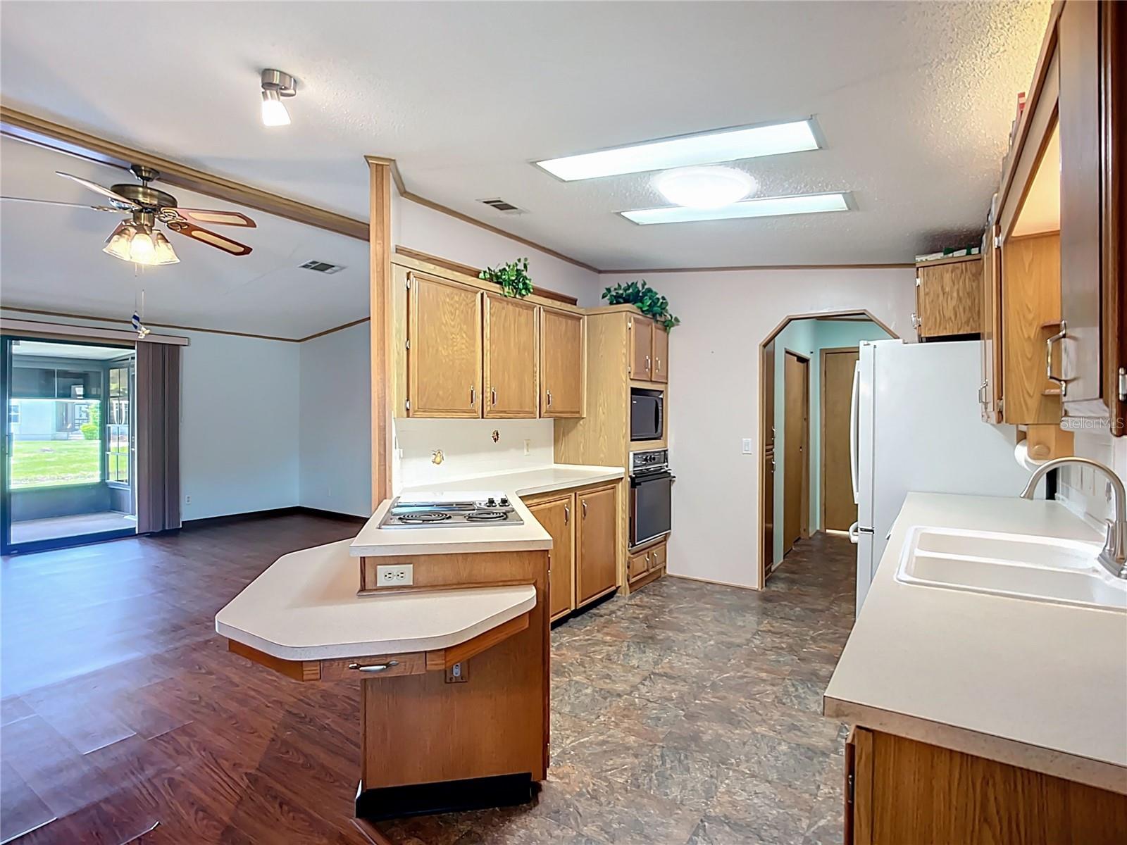 89 WHIPPORWILL CT — photo 7