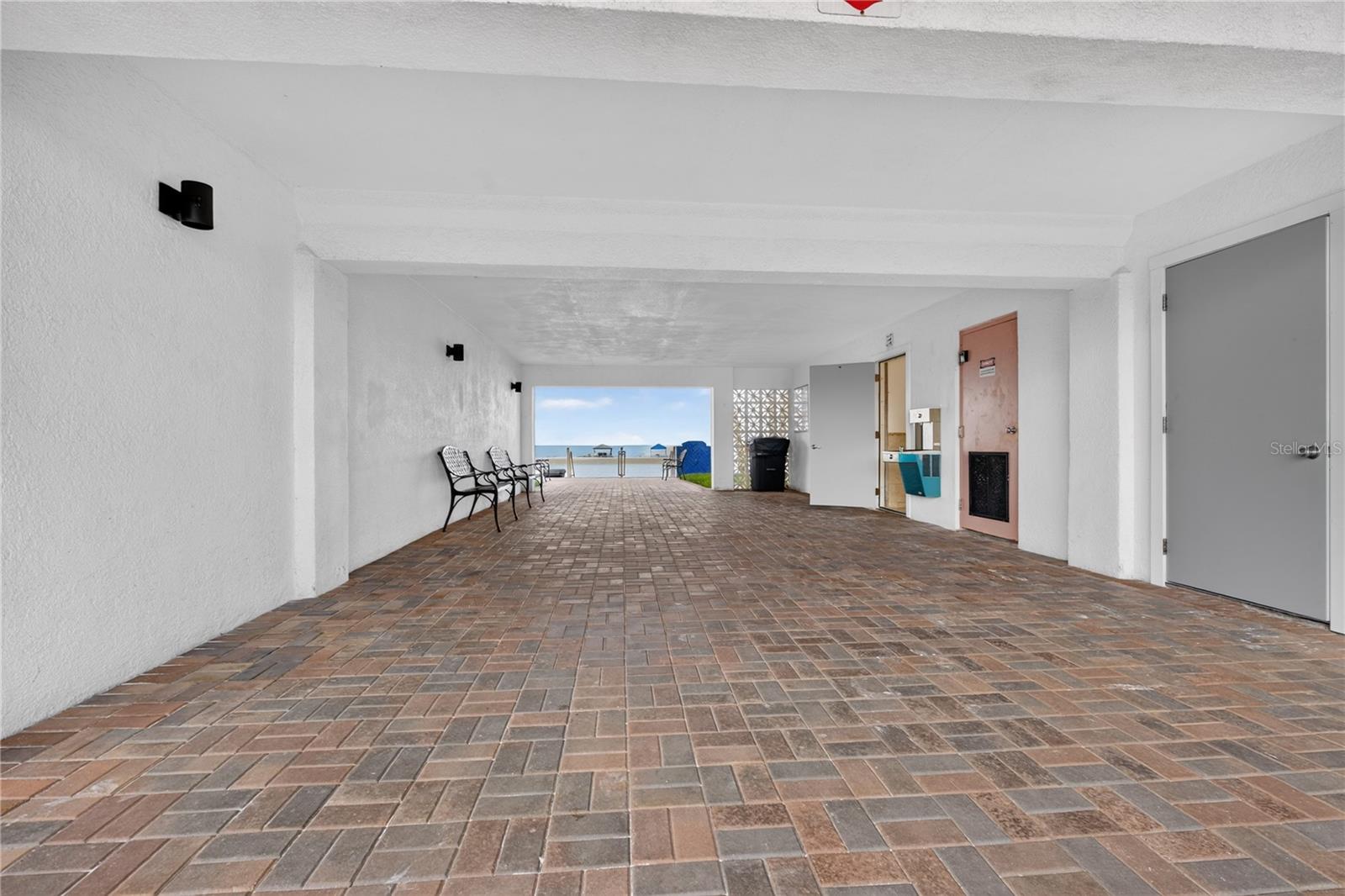 6154 MIDNIGHT PASS RD #VILLA4C — photo 30