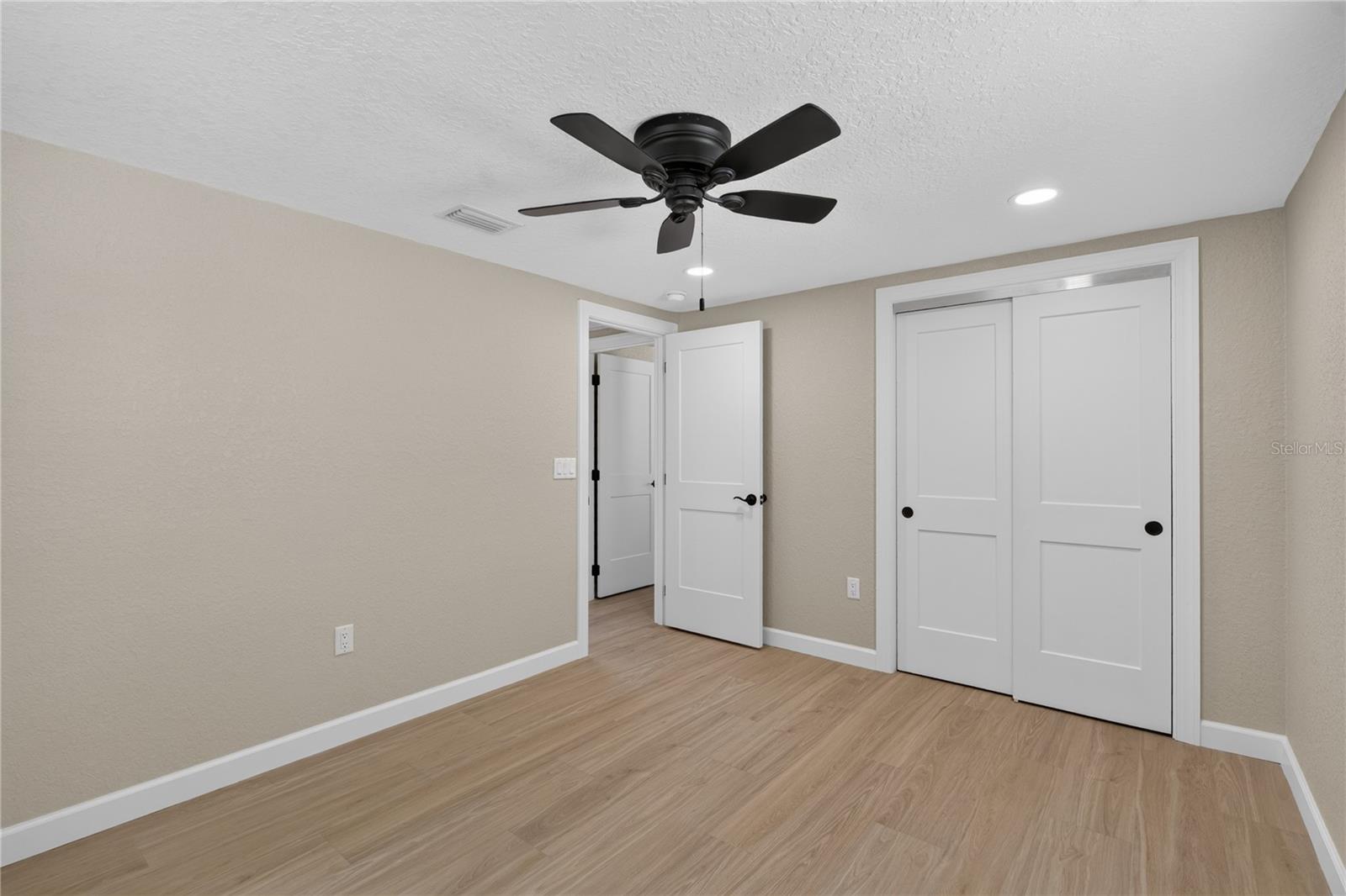 6154 MIDNIGHT PASS RD #VILLA4C — photo 19