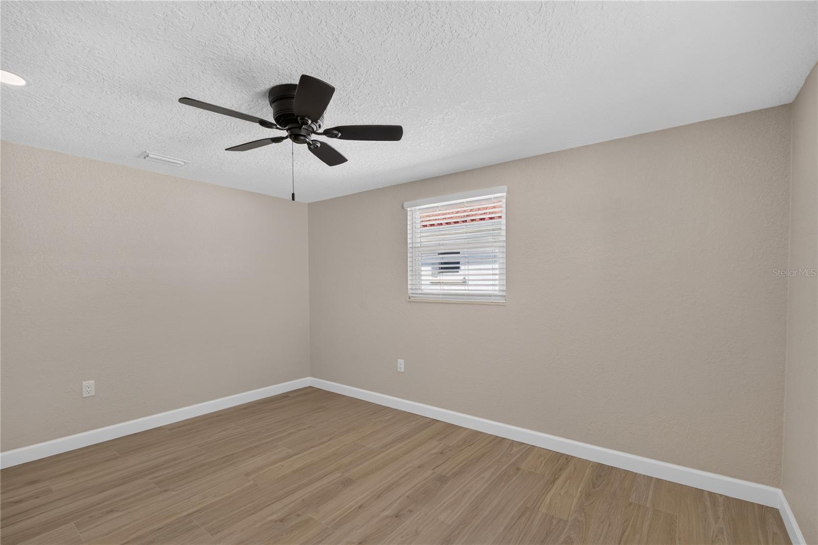 6154 MIDNIGHT PASS RD #VILLA4C — photo 22