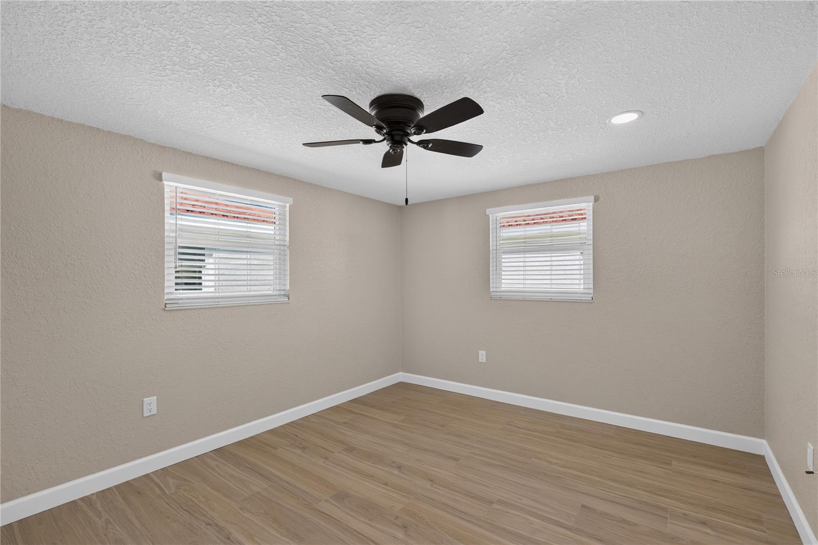 6154 MIDNIGHT PASS RD #VILLA4C — photo 25