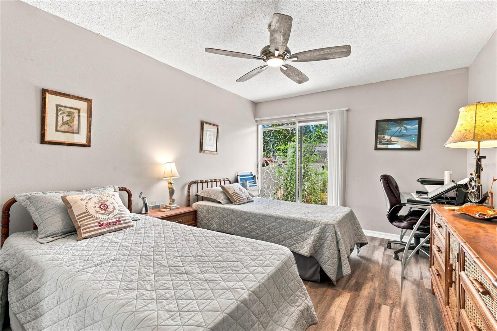 1655 S HIGHLAND AVE #F133 — photo 32