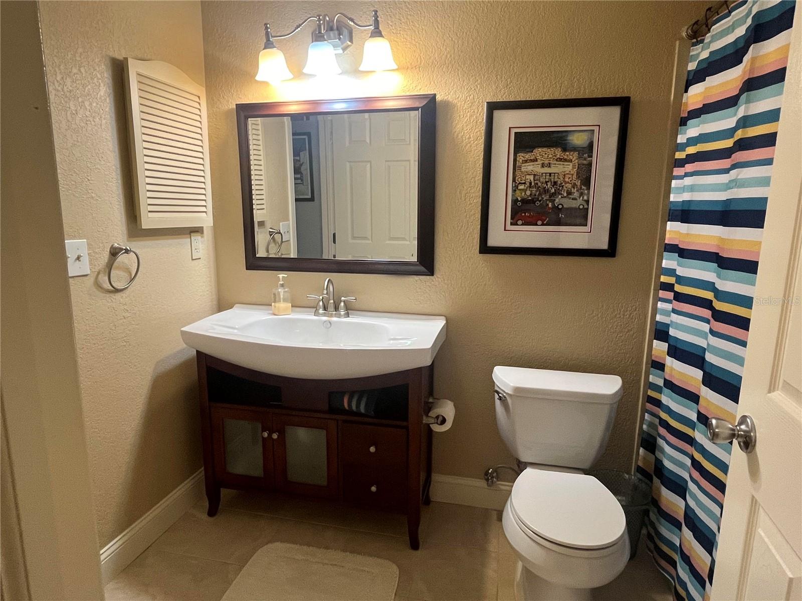11414 STANSBERRY DR — photo 18