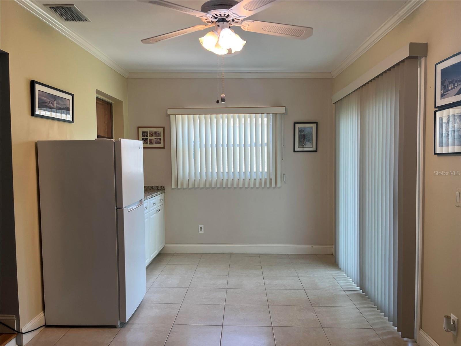 11414 STANSBERRY DR — photo 20