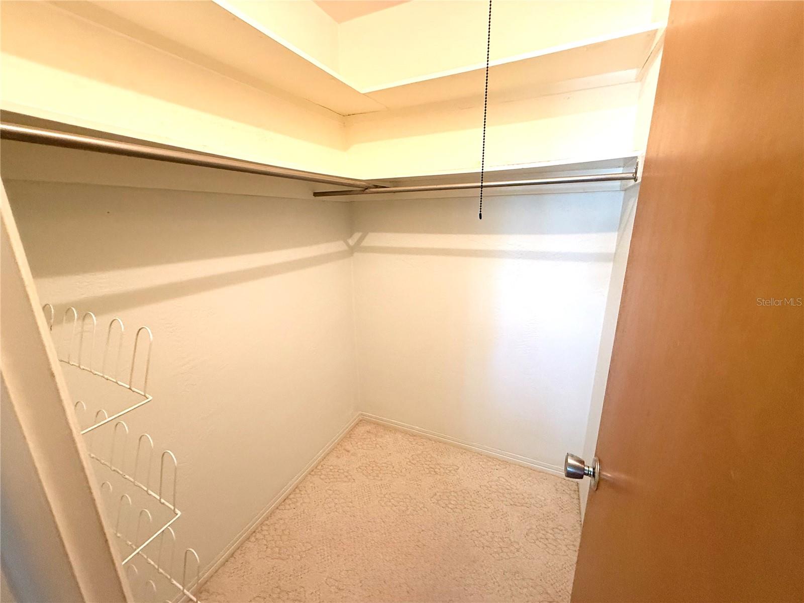 8927 LAKEWOOD DR — photo 13