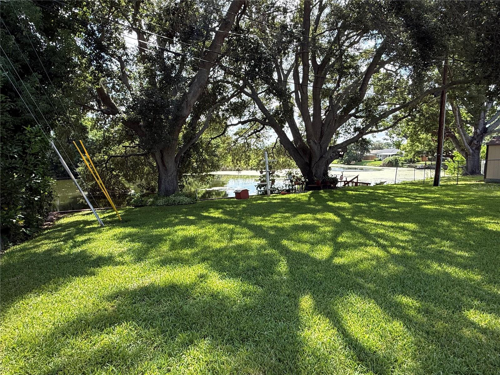 8927 LAKEWOOD DR — photo 3