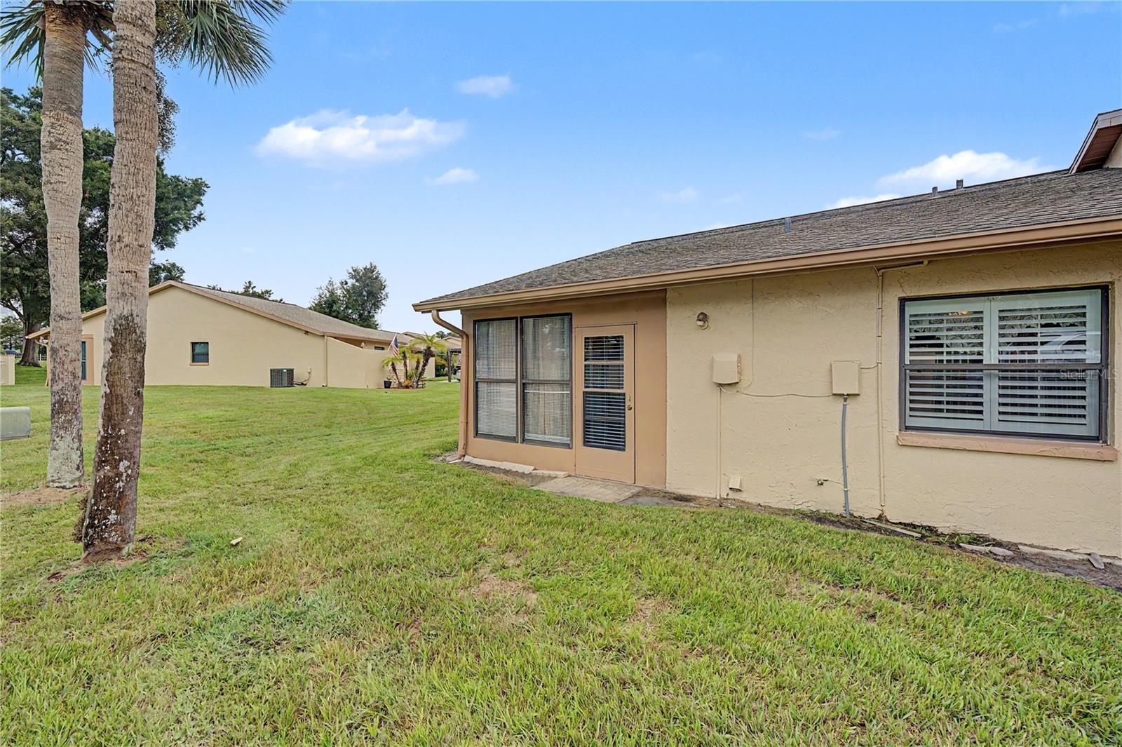 38225 BOXWOOD DR — photo 25