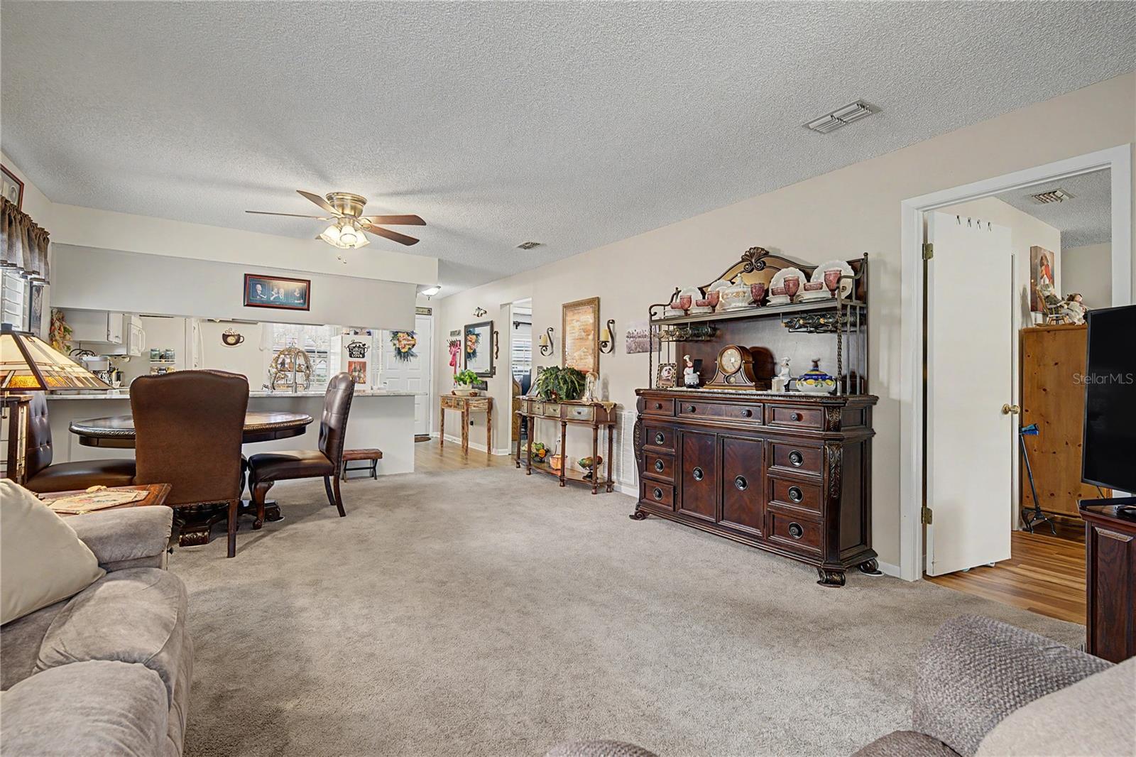 38225 BOXWOOD DR — photo 22