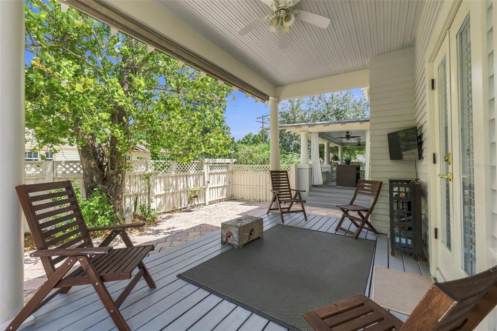 1801 W HILLS AVE — photo 48