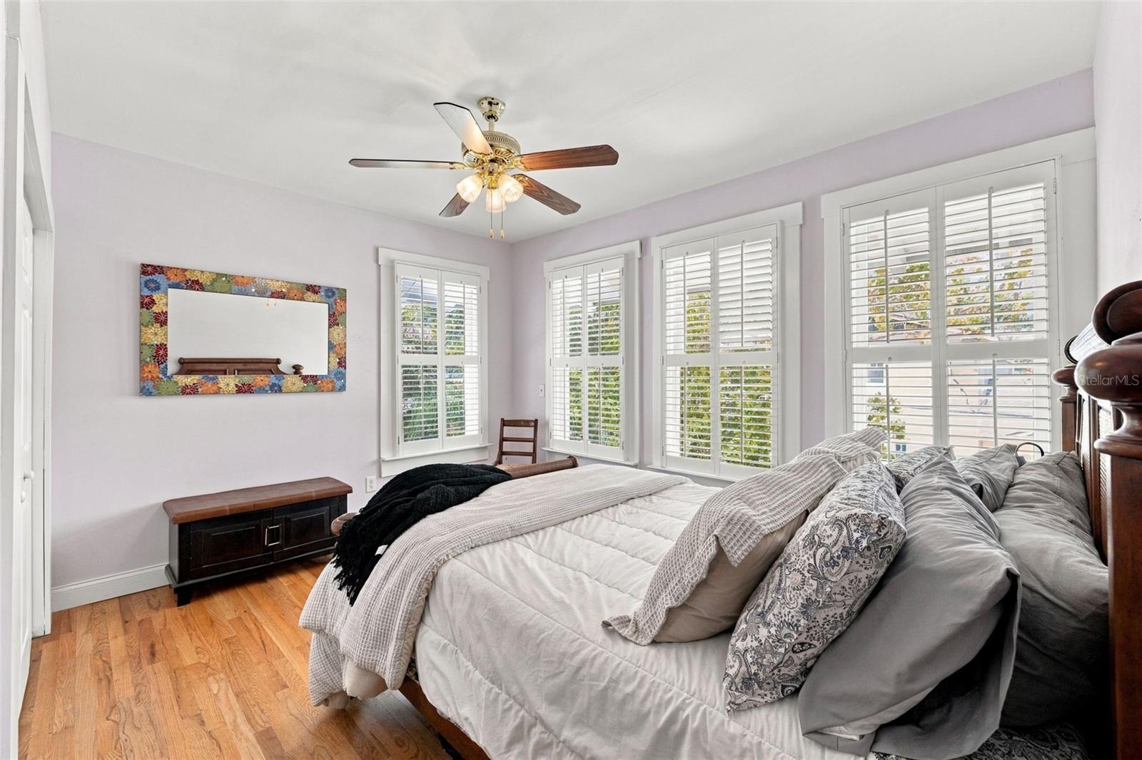 1801 W HILLS AVE — photo 41