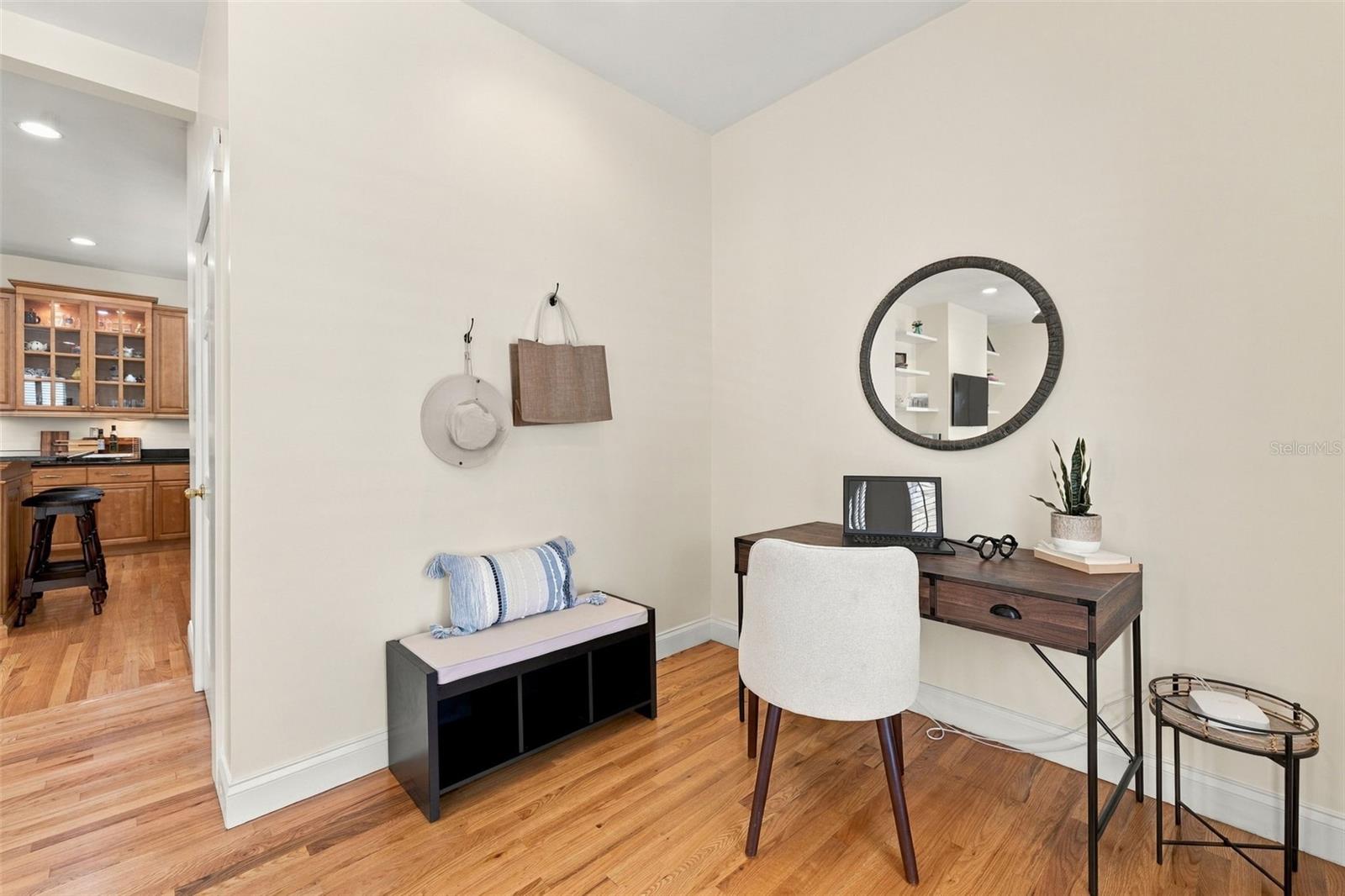 1801 W HILLS AVE — photo 29