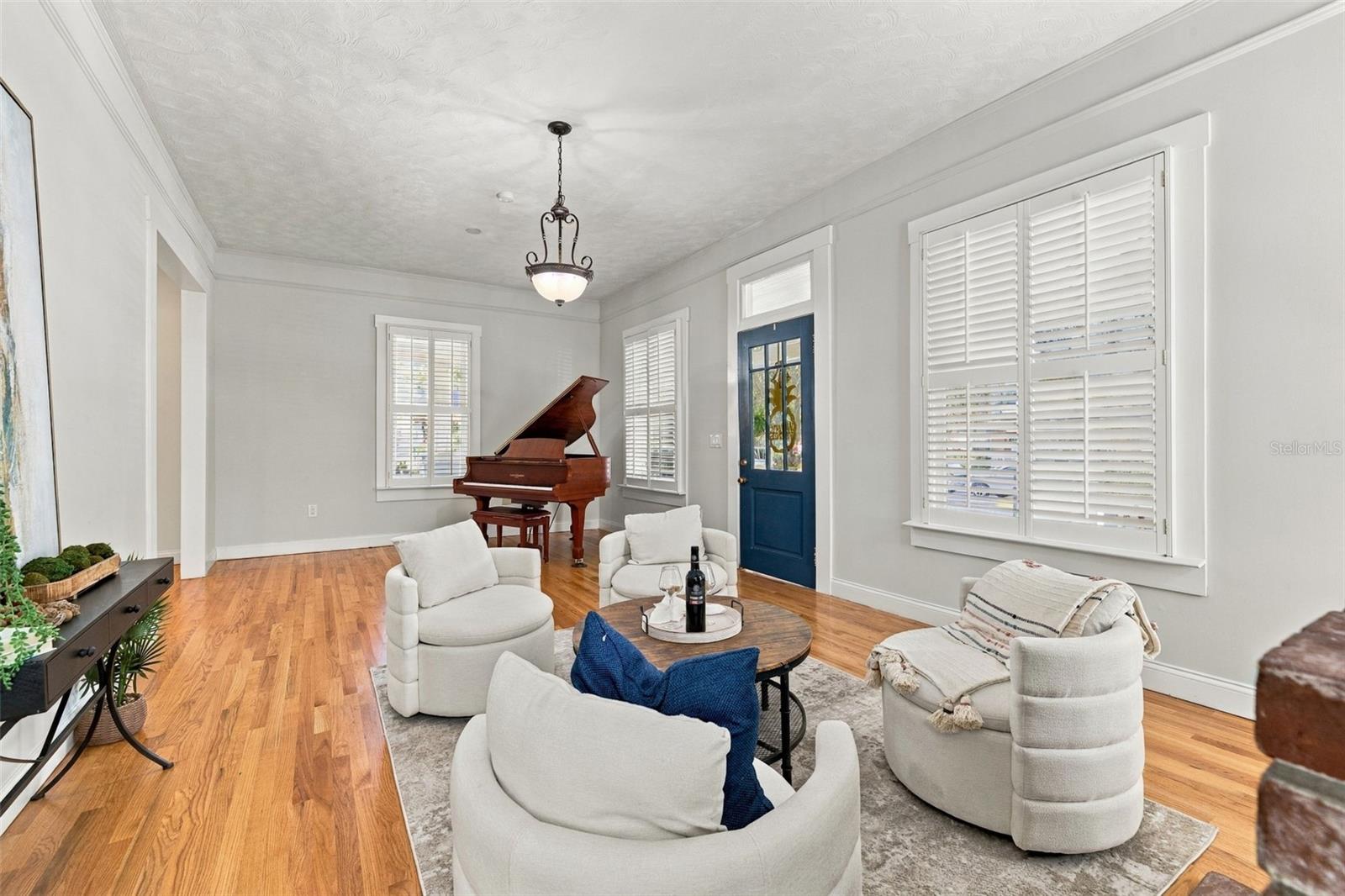 1801 W HILLS AVE — photo 18