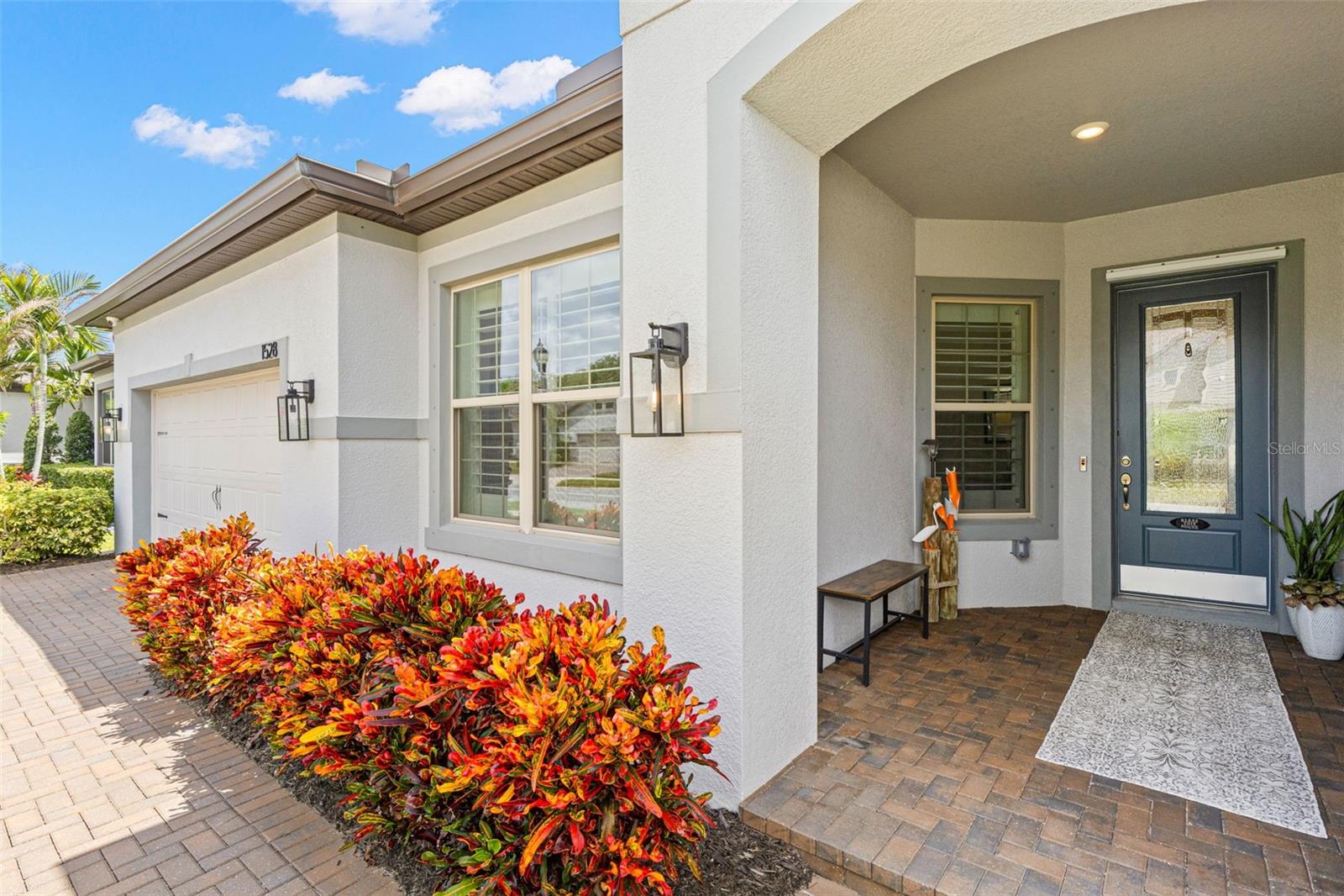 1528 FOREST GLEN CT — photo 4