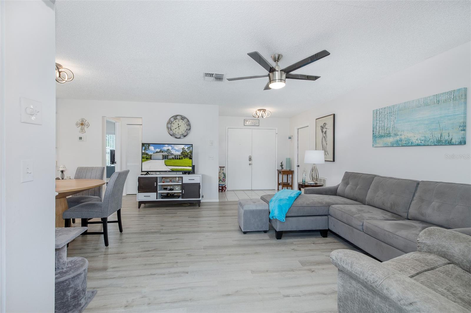 11210 ELDERBERRY DR — photo 13