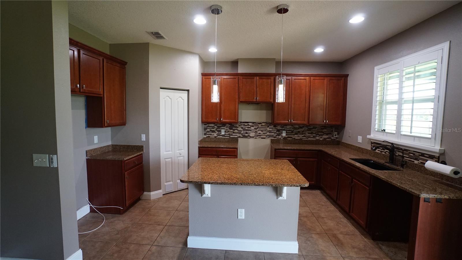 222 STAR SHELL DR — photo 5