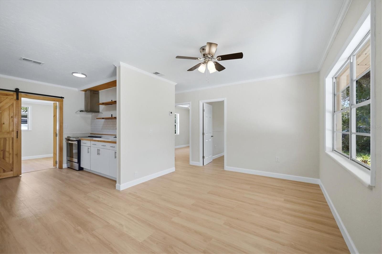 228 STANFORD RD — photo 9