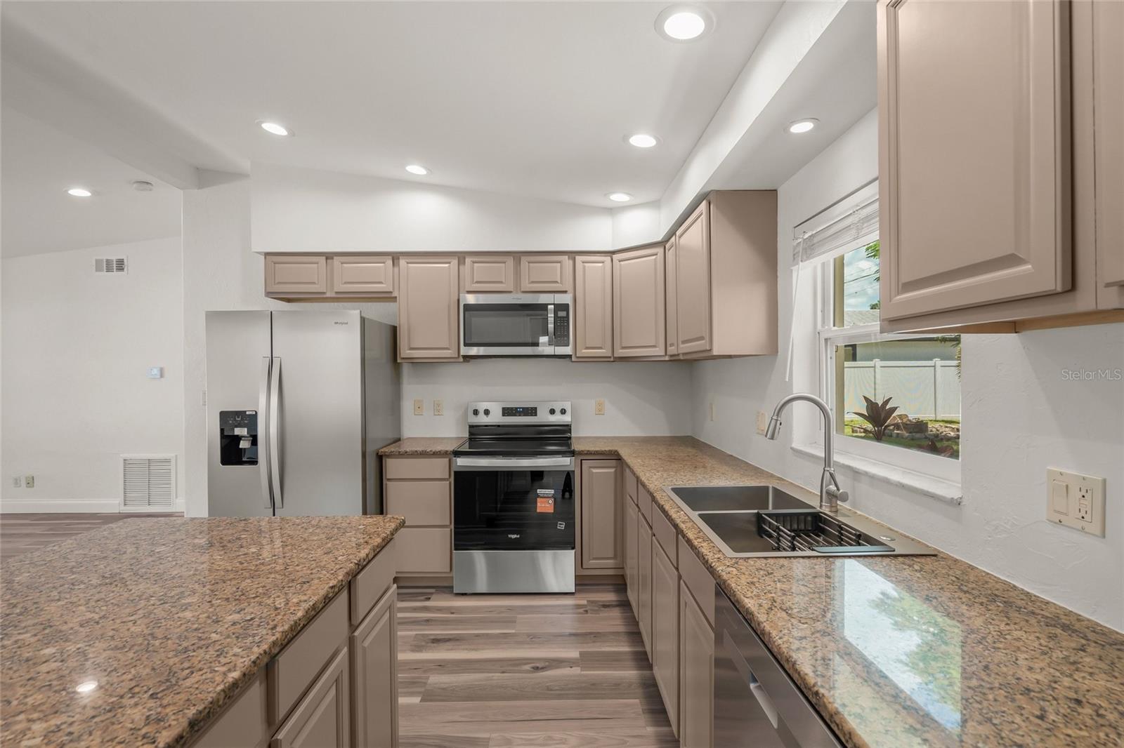 2722 INGOT PL — photo 9