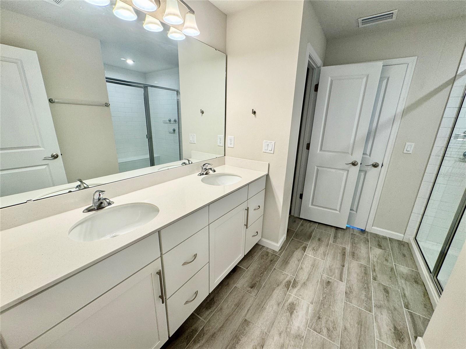 5424 PEACEFUL CREEK CV — photo 42