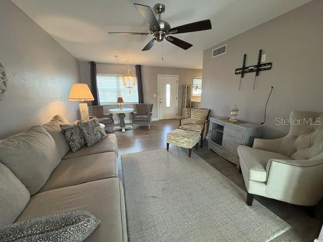 1544 COUNCIL DR — photo 20