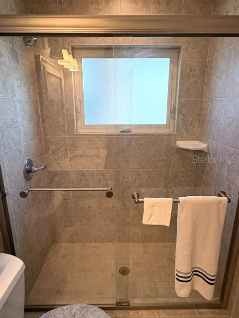 1544 COUNCIL DR — photo 33