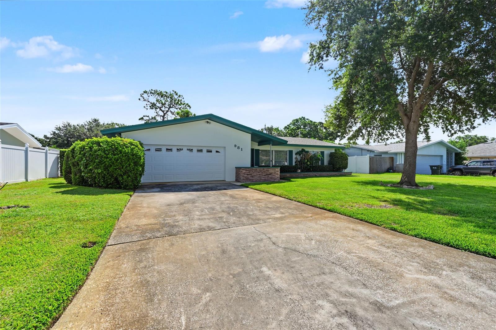 981 STEPHEN FOSTER DR — photo 3