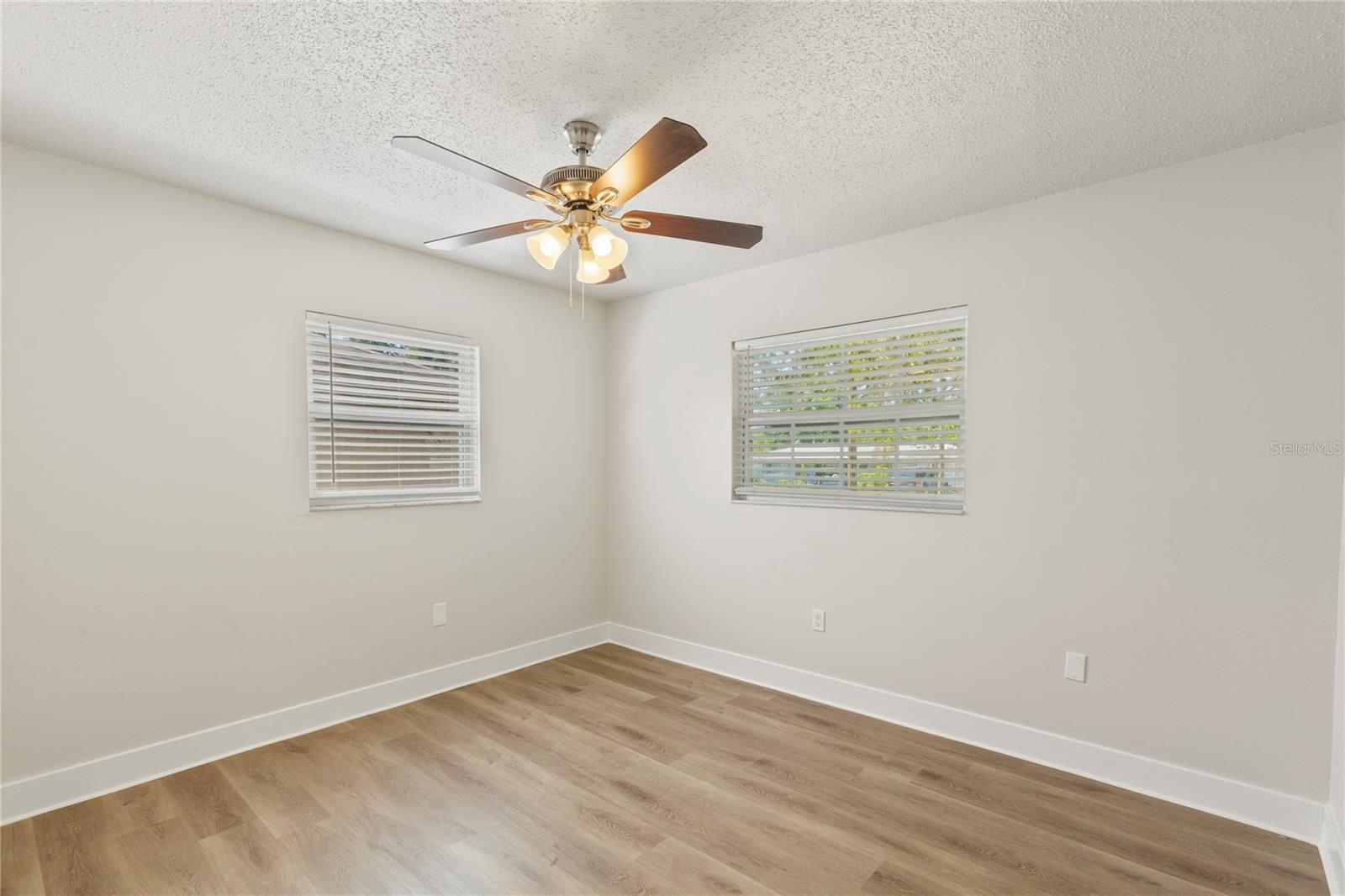 4680 CRONIN DR — photo 14