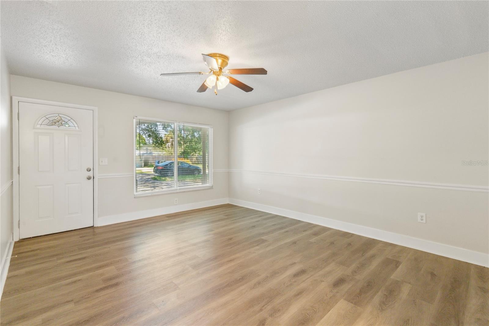 4680 CRONIN DR — photo 7