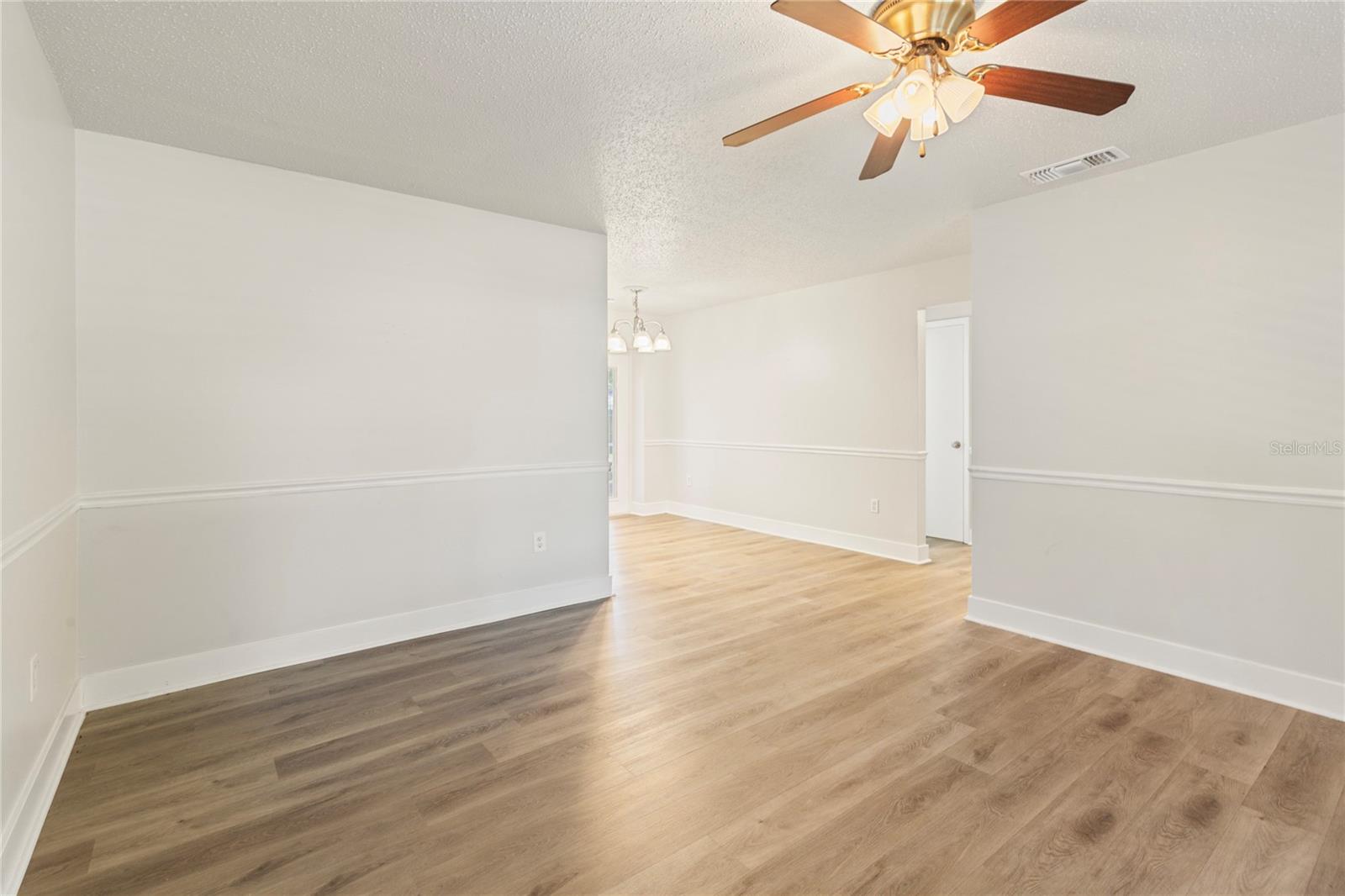 4680 CRONIN DR — photo 9